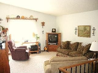 3rd image of 1342 Cypress Pl