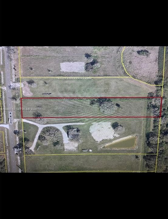 2nd image of 1226 NE 48th Ave