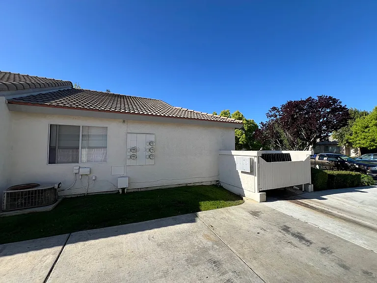 Pebble Creek Drive 4302 — Photo 18