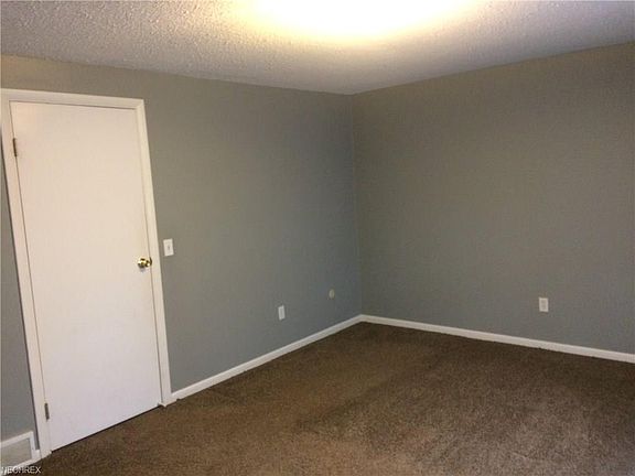 3rd image of 6400 Center St APT 92