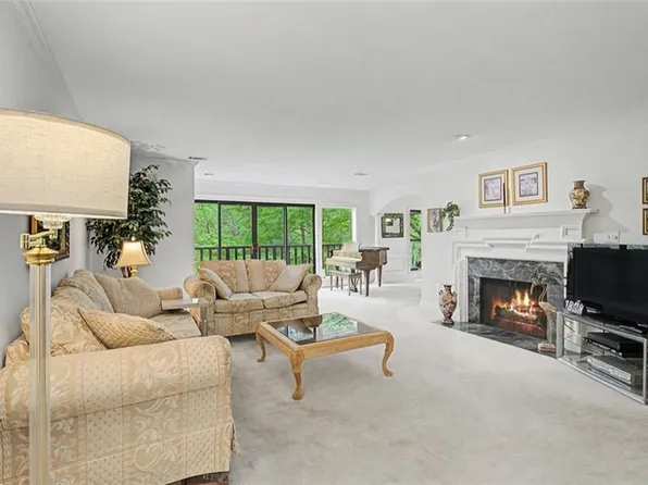 23201 Plantation Dr NE, Atlanta, GA 30324
