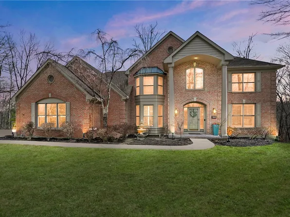 873 Miamiridge Dr, Loveland, OH 45140