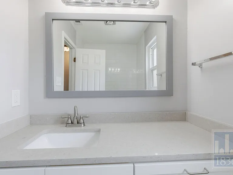 8108 Hood Cir #B — Photo 15