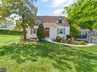 6018 Bangor Dr, Alexandria, VA 22303
