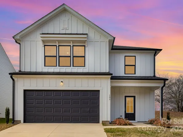 106 Silverwood Ct, Mooresville, NC 28115