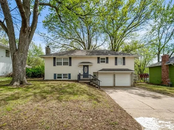 6815 E 99th Ter, Kansas City, MO 64134