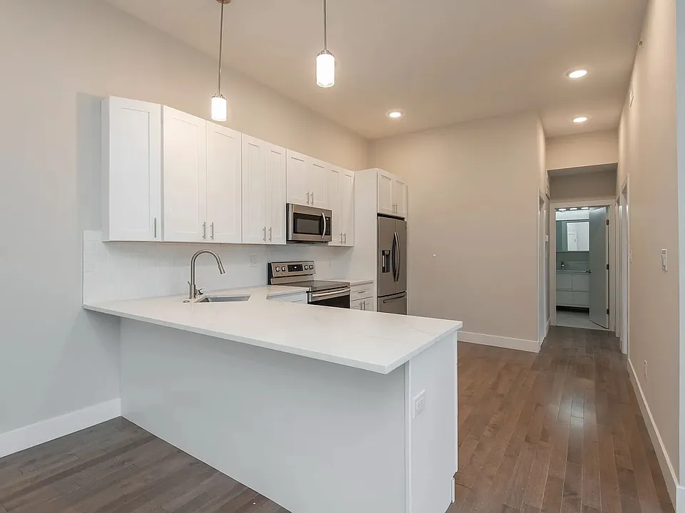 1631 Point Breeze Ave #3F