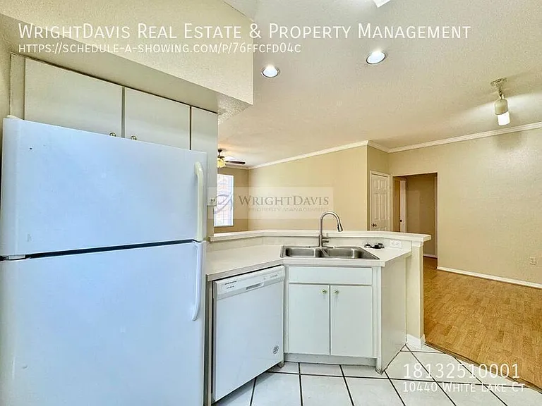 10440 White Lake Ct — Photo 9