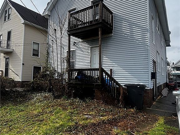 4th image of 1723 Noble Rd