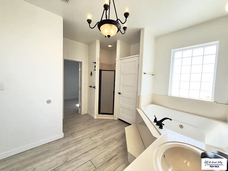 47975 Michigan St #2 — Photo 9