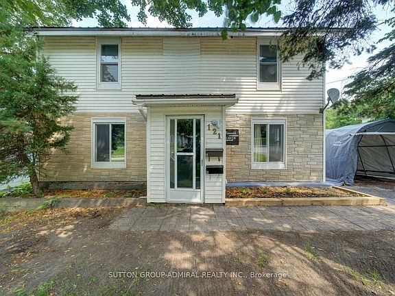 2nd image of 121 7th St