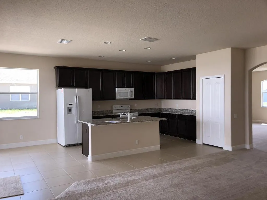 14945 Potterton Cir. — Photo 3