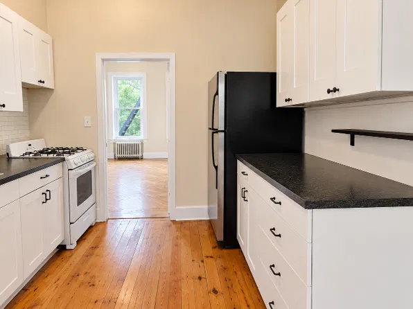 242 6th Avenue #2, photo 4