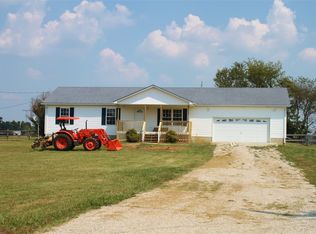 525 Dugout Dr, Vine Grove, KY 40175