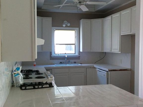 Kitchen with gas range