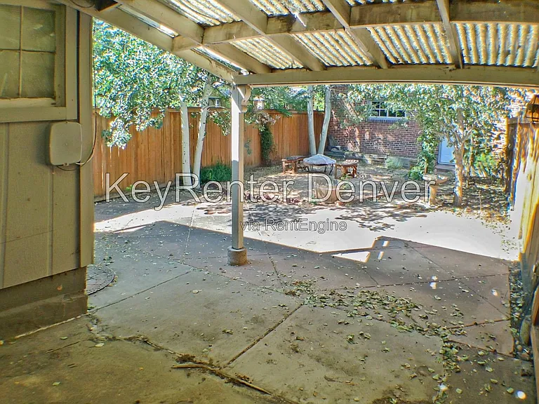 3387 W Moncrieff Pl — Photo 17