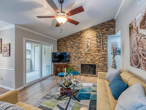 2nd image of 2100 Friendly Dr APT 3021