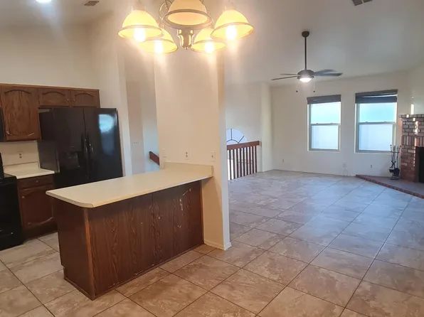 921 S VAL VISTA Drive #36, Mesa, AZ 85204