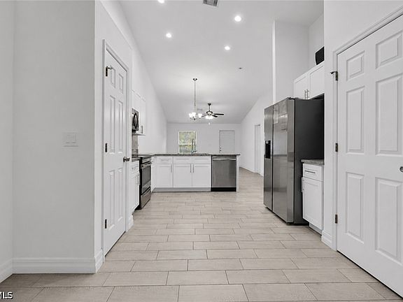 4th image of 4753/4755 27th St SW #4755
