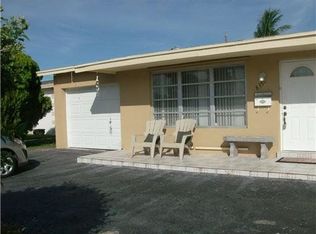 8351 NW 24th Pl, Sunrise, FL 33322