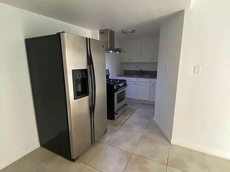 1520 S Casino Center Blvd #38 — Photo 7
