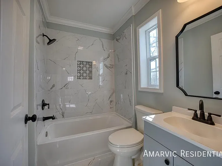 3541 Zeno St — Photo 3