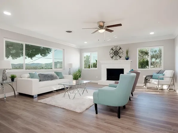 9529 Prospect Ave, Lakeside, CA 92040