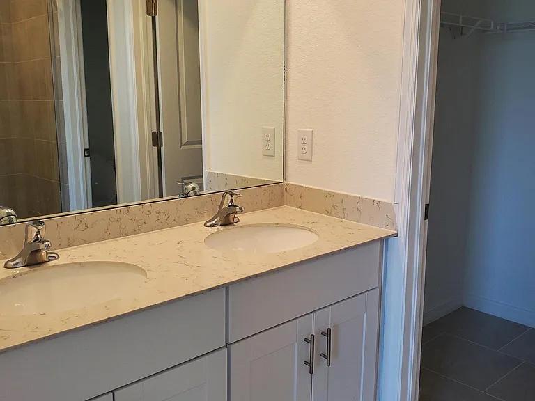 14271 Oviedo Pl — Photo 8