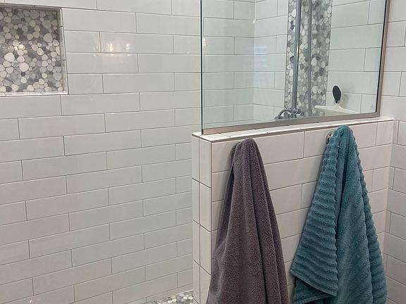 5th image of 10785 E 28th Pl