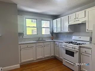 467 Columbus Ave #1W — Photo 4