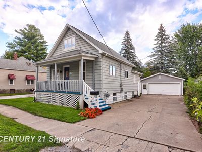 1110 Chase St, Bay City, MI, 48708