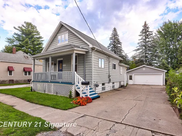 1110 Chase St, Bay City, MI 48708