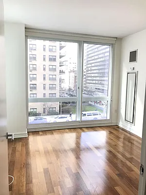 Rented by Winzone Realty Inc | media 32