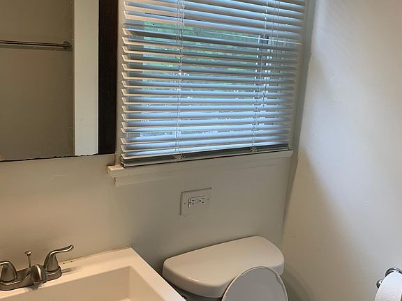 5th image of 2280 S Barrington Ave APT 2