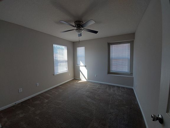 3rd image of 13389 Avery Park Ln