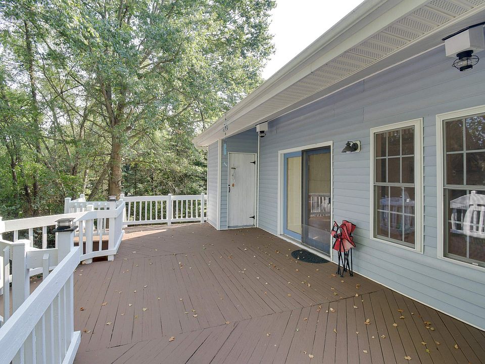 636 New Hope And Crimora Rd, Fort Defiance, VA 24437 Zillow