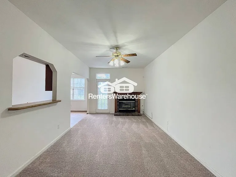 5623 Rivermill Cir — Photo 13