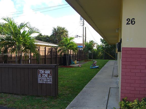 2nd image of 26 SE 3rd Ter APT 1