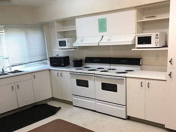 2nd image of 4754 16th Ave NE APT 108