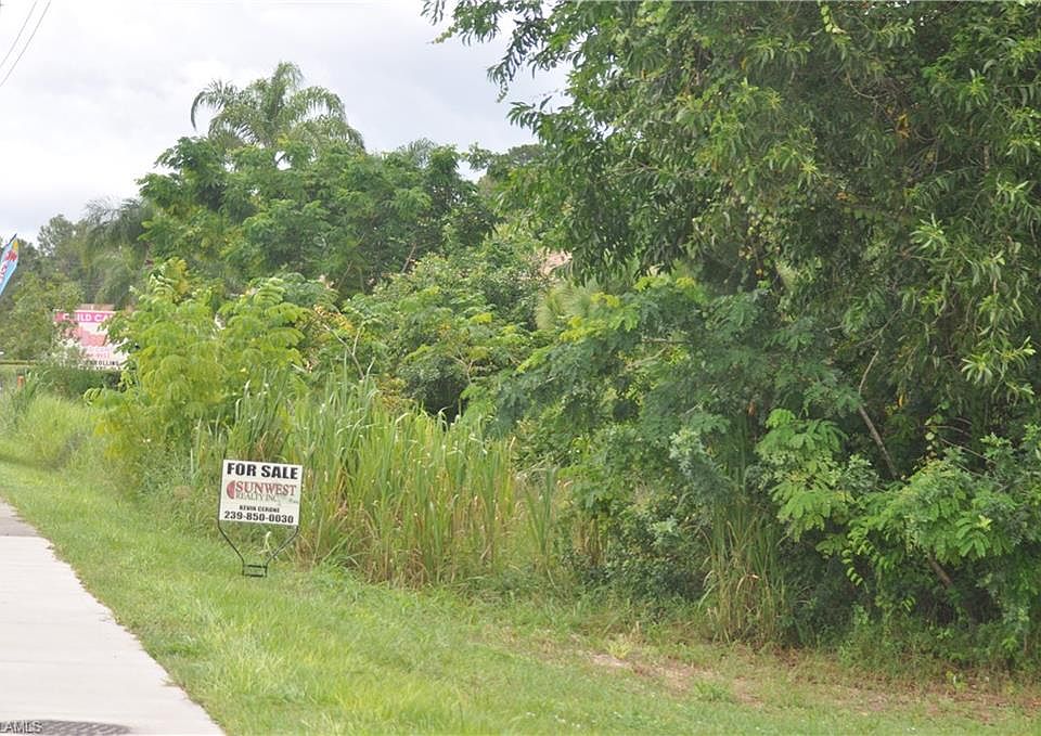 1st image of 4809 Lee Blvd