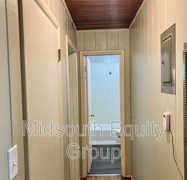 1005 Tucker St #B — Photo 11