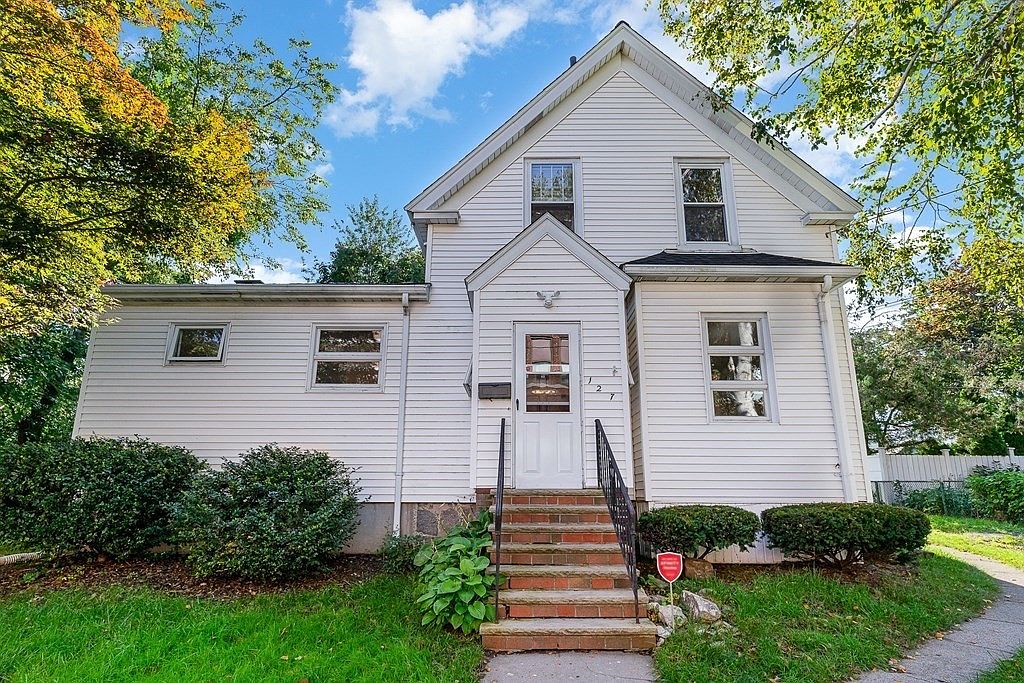 127 Edwards St, Quincy, MA 02169 Zillow