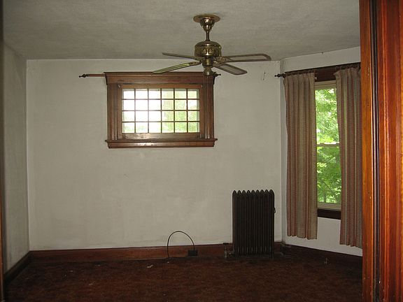 2nd image of 278 Dorchester Ave