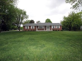 5617 Cox Smith Rd, Mason, OH 45040