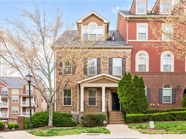 142 Perimeter Walk, Atlanta, GA 30338