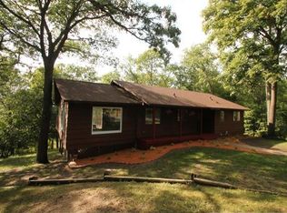 19600 68th St NE, New London, MN 56273
