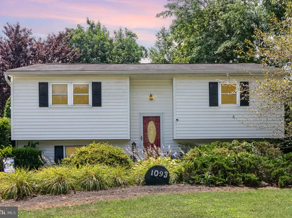 1093 W Trindle Rd, Mechanicsburg, PA 17055