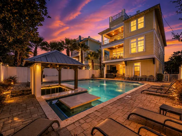 71 Dolphin St, Destin, FL 32541