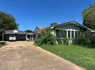 903 S Daugherty Ave, Eastland, TX 76448