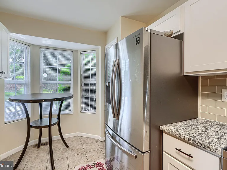 3818 Swift Run Dr — Photo 5